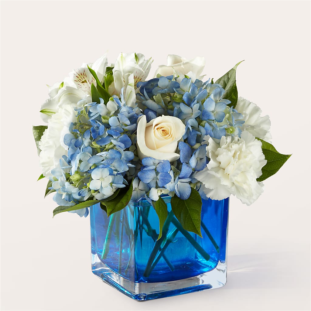 Soothing Waters Bouquet – MARYCEL'S FLOWERS, Clifton NJ