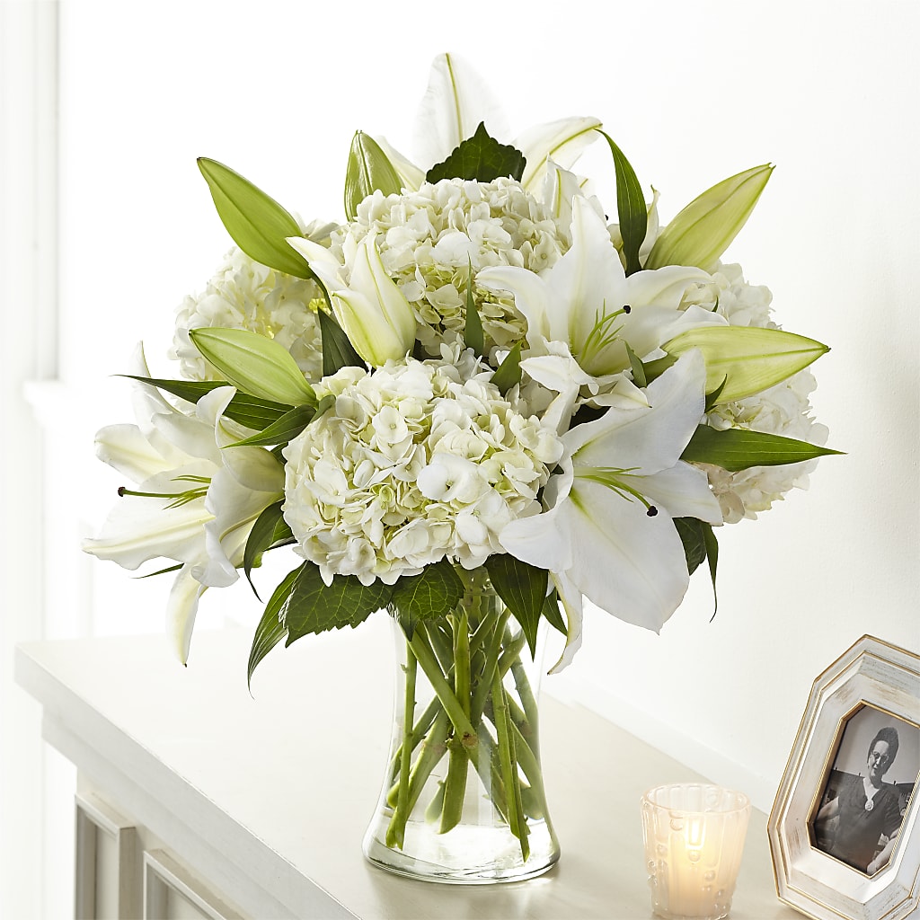 Compassionate Lily Bouquet – MARYCEL'S FLOWERS, Clifton NJ