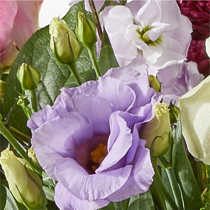 Work of Art Bouquet – MARYCEL'S FLOWERS, Clifton NJ