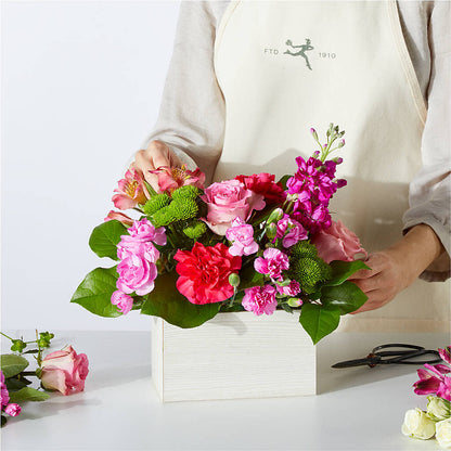 Sweetberry Box – A Florist Original – MARYCEL'S FLOWERS, Clifton NJ