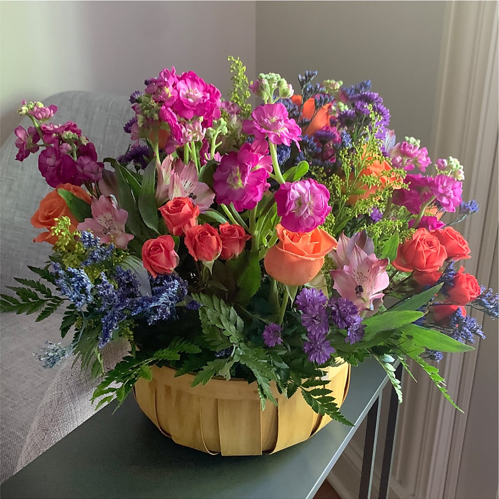 Garden of Life Basket – MARYCEL'S FLOWERS, Clifton NJ