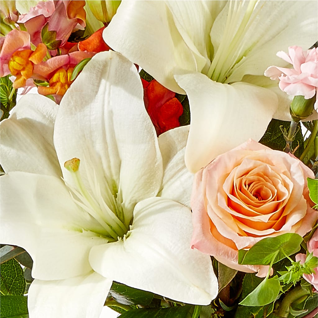 Grapefruit Splash Bouquet – MARYCEL'S FLOWERS, Clifton NJ